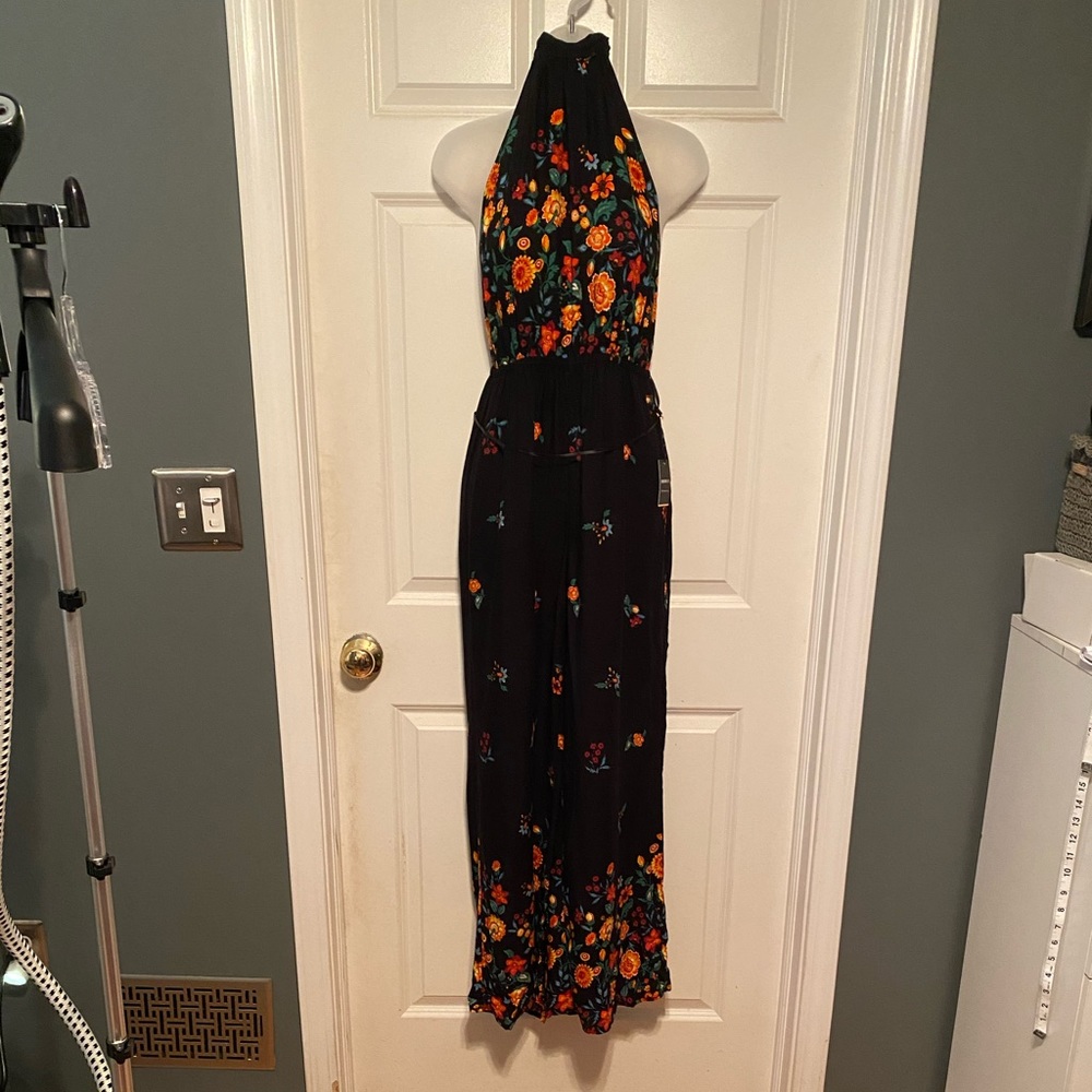 Forever 21 Black Floral Sleeveless Jumpsuit!